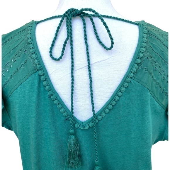 DEMOCRACY Embroidered V-Neck Turquoise Loose Top - Picture 5 of 5